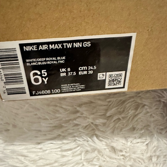 NEW! NIKE AIR MAX TW NEXT NATURE (YOUTH) - Picture 2 of 5